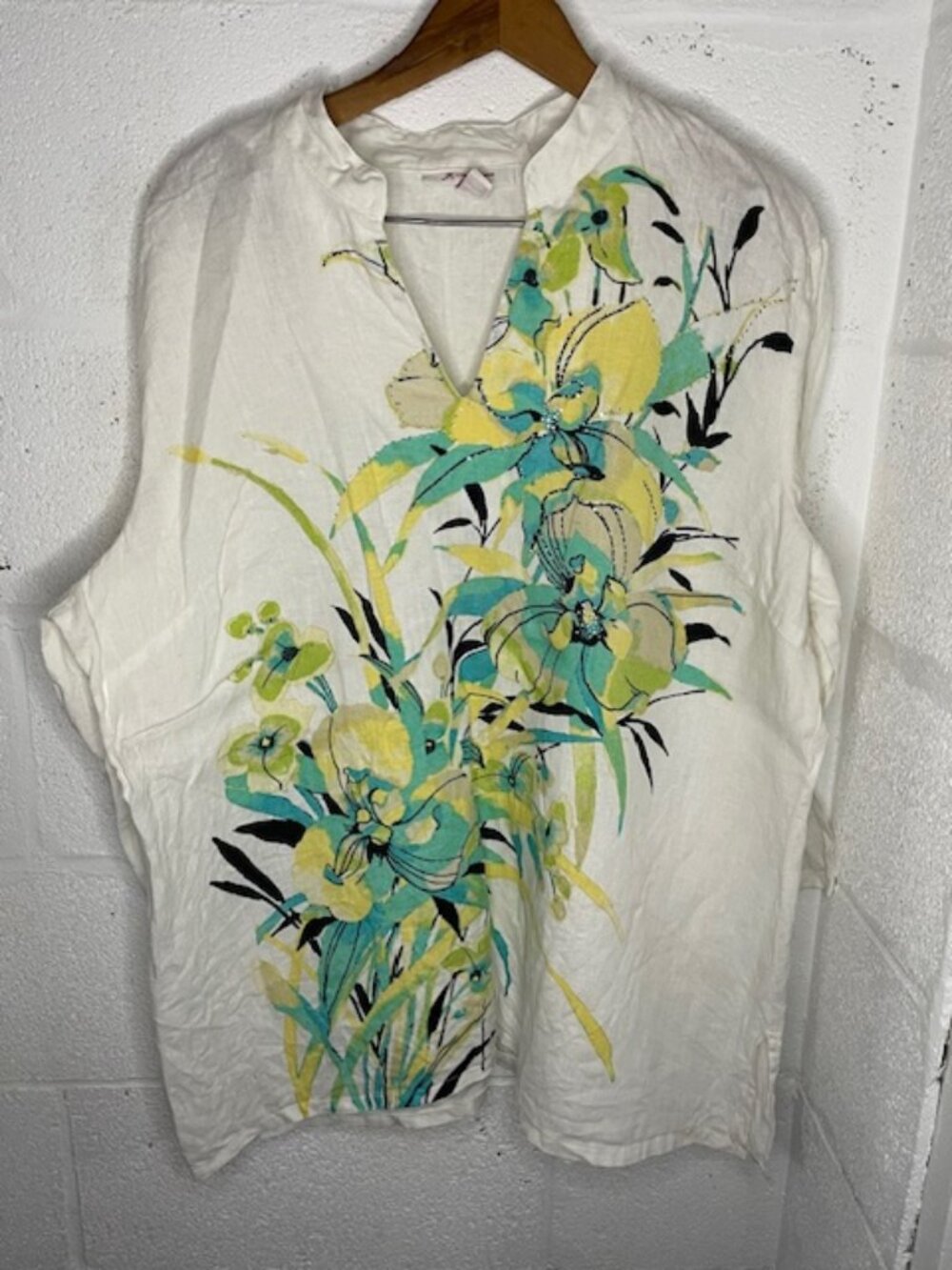 Long Sleeve Linen Tunic with Floral Design